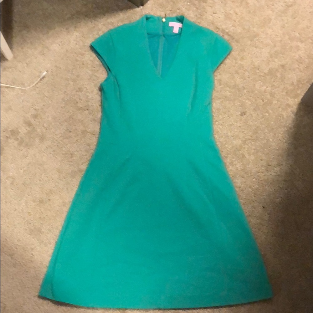 🌺 LIKE NEW LILLY PULITZER DRESS 🌺